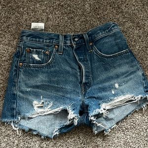 Levi’d Dark Wash Levi’s 501 Cut Off Shorts